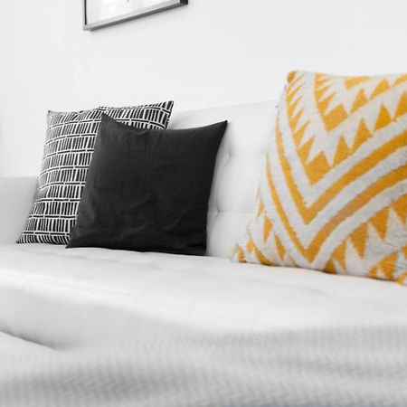 Loft Style Apartment - Near City Centre - Smart Tv- Wifi - Parking - Top Rated - 3Nt Бирмингам Екстериор снимка